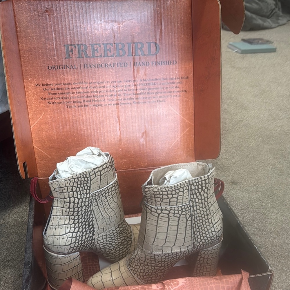 Freebird Textured Beige Ankle Boots